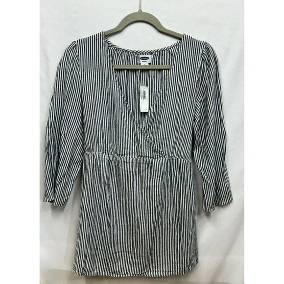 NWT Old Navy Maternity Shirt Striped Long Sleeve V Neck Pullover Top M NEW - Picture 1 of 9